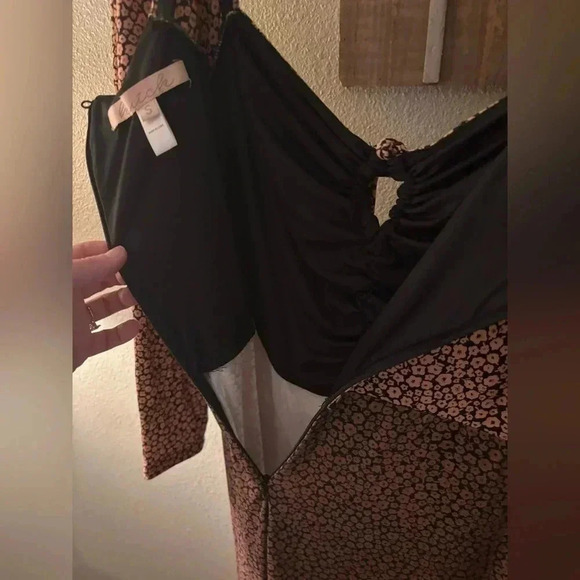 NWOT Hutch Oakley jumpsuit S peach copper floral ditsy - Picture 10 of 12